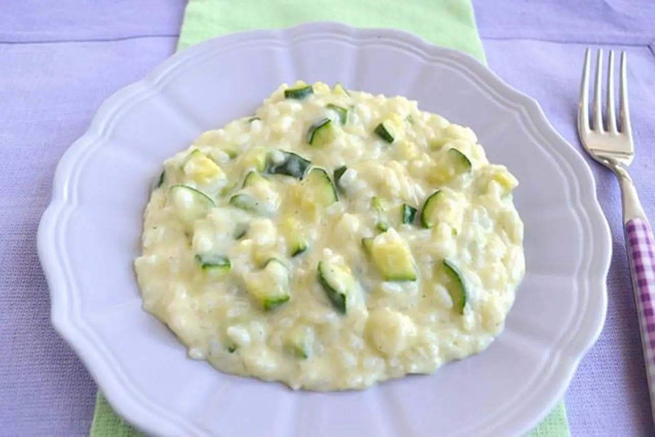 Risotto alle zucchine: il trucco per una consistenza cremosa